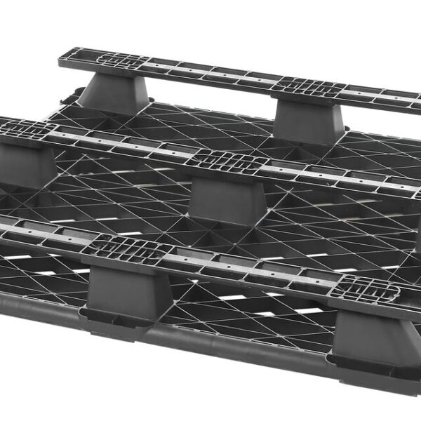 A black plastic 40 X 48 CP EXP One-Way Export Pallet with four trays.